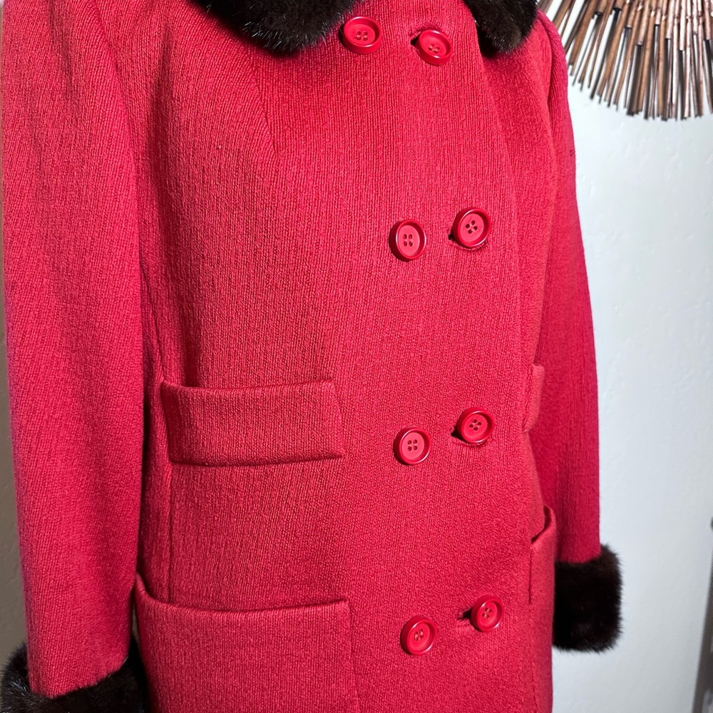 Vintage 1960s Ransohoffs Jack Feit Wool Skirt Suit w/ Fur Trim - Picture 12 of 12